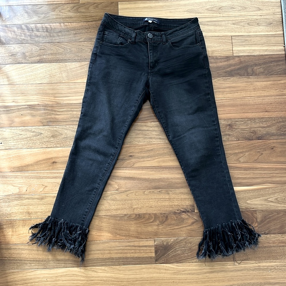 EUC Boom boom fringed jeans Black size 11